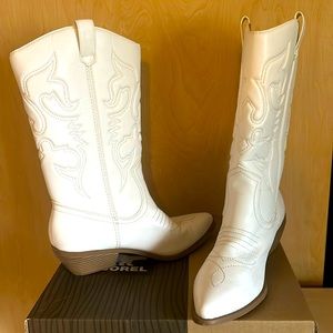 Soda cowgirl boots size 9.5